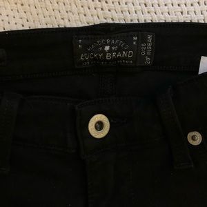 Size 25 Lucky Brand Black Skinny Jeans